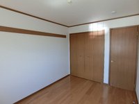 寝室:洋室6帖