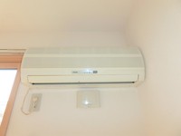 冷暖房・空調設備:エアコン