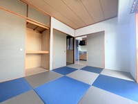 寝室: