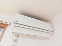 冷暖房・空調設備:エアコン