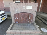 エントランス:フットシャワー