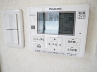 発電・温水設備:給湯器リモコン