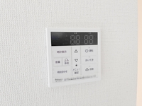 発電・温水設備:給湯器リモコン