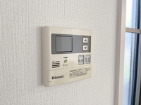 発電・温水設備:給湯器リモコン