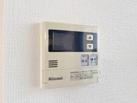 発電・温水設備:給湯器リモコン