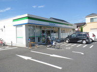 周辺環境:ファミリーマート川越寺尾店