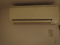 冷暖房・空調設備:エアコン