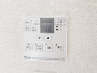 発電・温水設備:給湯器リモコン