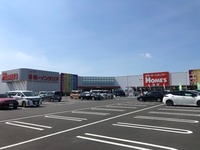 周辺環境:ザ・マーケットプレイス的場（島忠ホームズ・ヤオコー・他専門店）