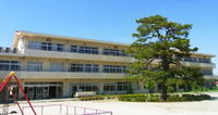 周辺環境:川島町立伊草小学校