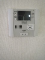 防犯設備:TVモニター付きインターホン