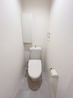 トイレ:トイレ