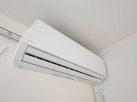 冷暖房・空調設備:エアコン