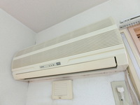 冷暖房・空調設備:エアコン