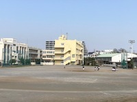 周辺環境:大東中学校