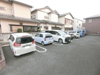 駐車場:駐車場