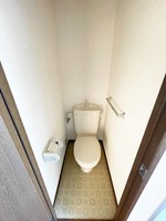 トイレ:トイレ