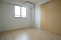 寝室:洋室6.4帖