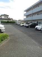 駐車場:敷地内駐車場
