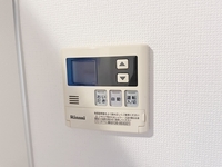 発電・温水設備:給湯器リモコン