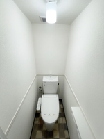 トイレ:トイレ