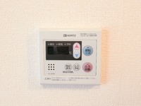 発電・温水設備:給湯器リモコン