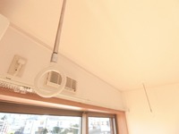 その他内観写真:室内物干し