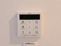 発電・温水設備:給湯器リモコン