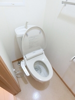 トイレ:トイレ