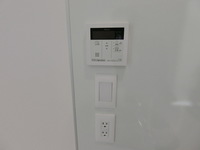 発電・温水設備:給湯器リモコン