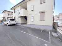 駐車場:敷地内駐車場