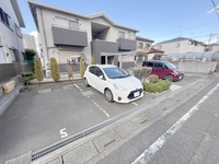 駐車場:駐車場