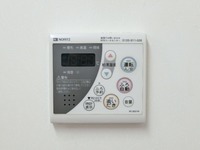 発電・温水設備:給湯器リモコン
