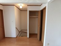 その他内観写真:階段、廊下収納