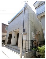 エントランス:外観
