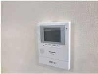 防犯設備:モニター付きインターホン