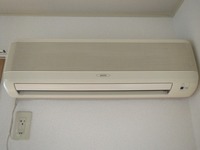 冷暖房・空調設備:エアコン