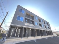 エントランス:外観