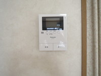 防犯設備:TVインターホン