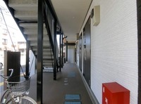 その他現地写真:共有廊下