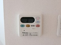 発電・温水設備:給湯器リモコン