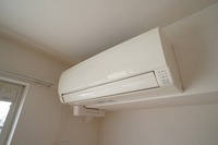 冷暖房・空調設備:エアコン
