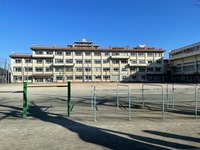 周辺環境:中央小学校