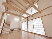 眺望:LDK（反転）