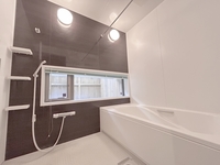 浴室:浴室（反転）