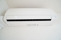 冷暖房・空調設備:エアコン