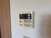 発電・温水設備:給湯器リモコン
