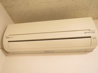 冷暖房・空調設備:エアコン（同仕様）