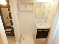 洗面室:洗面化粧台・洗濯機置き場