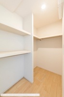 収納:ウォークインクローゼット